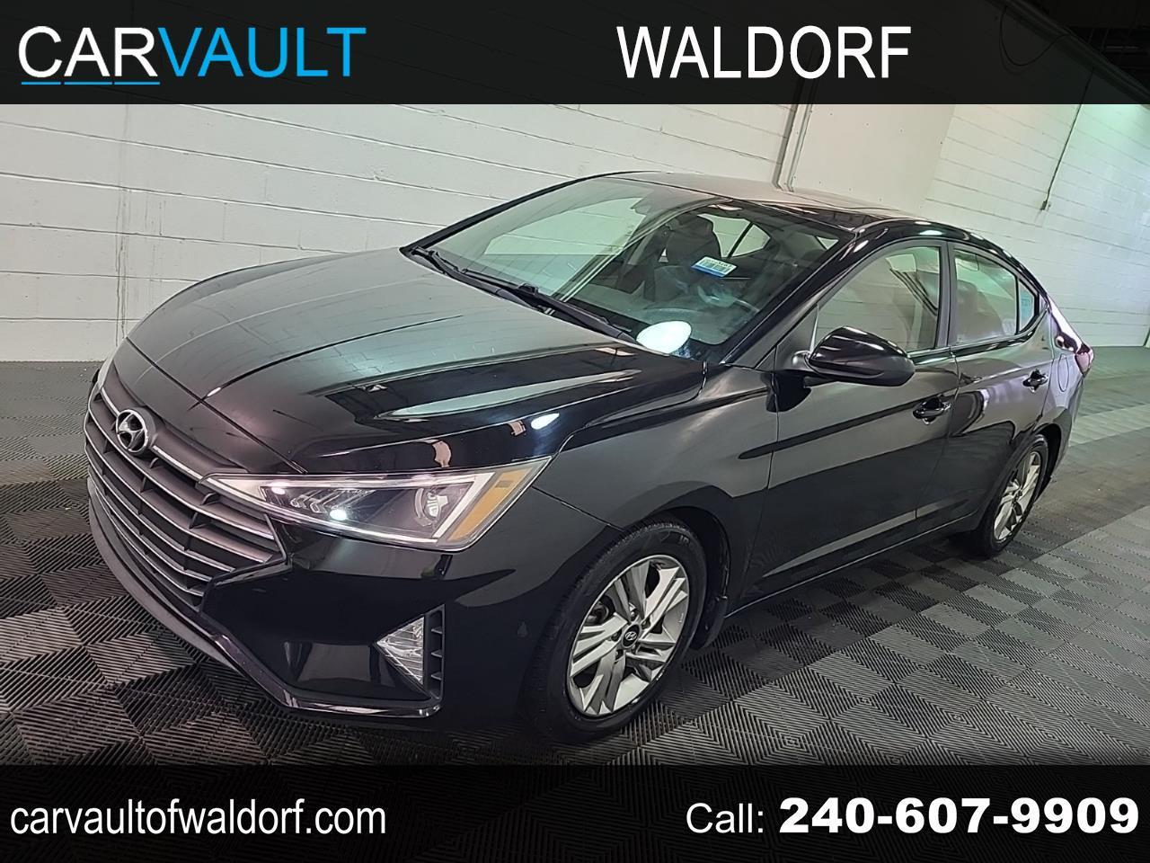 Hyundai Elantra  2020