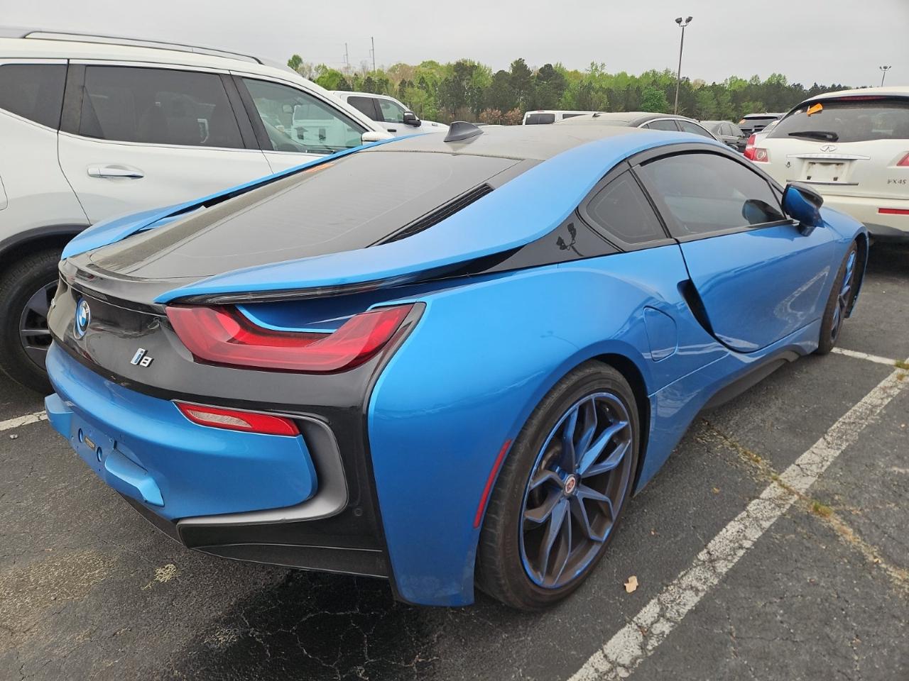 BMW i8 2D Coupe 2016