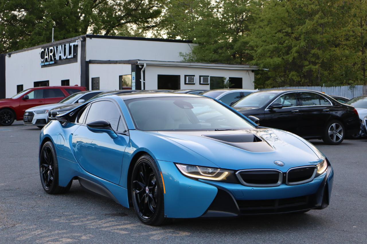 BMW i8 2D Coupe 2016