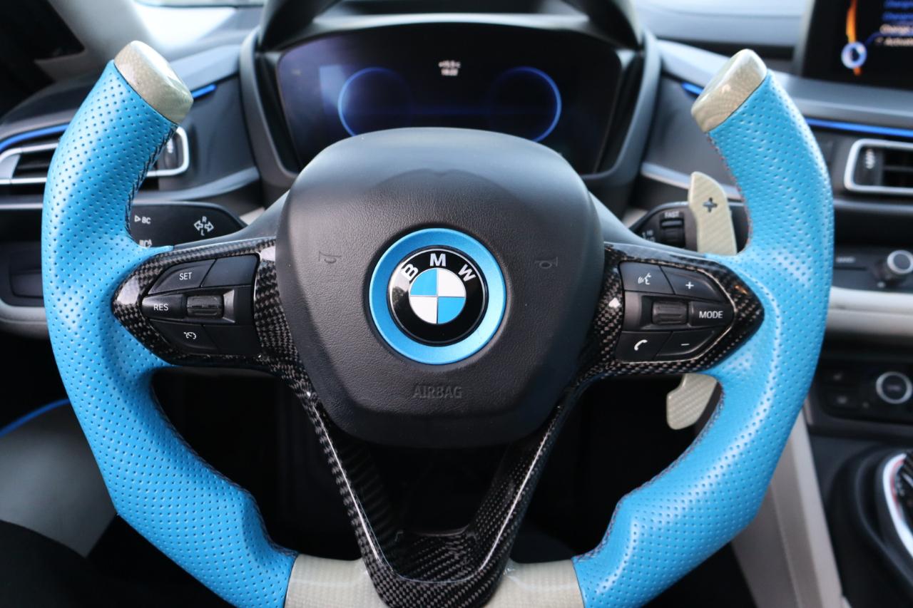 BMW i8 2D Coupe 2016