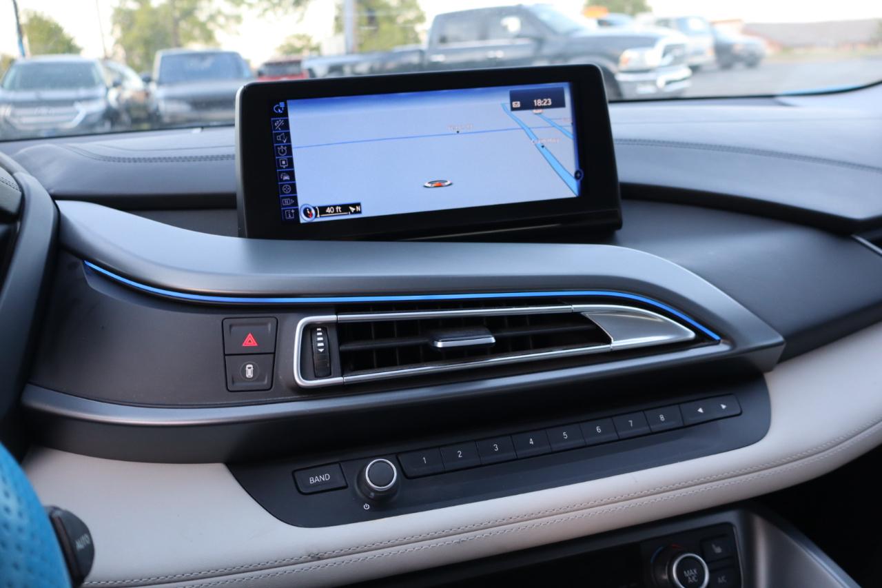 BMW i8 2D Coupe 2016