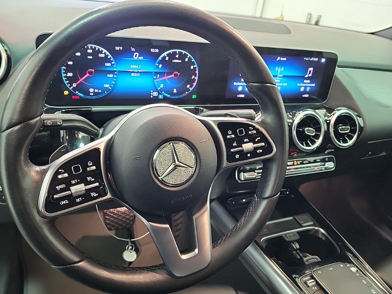Mercedes-Benz GLA-Class  2021
