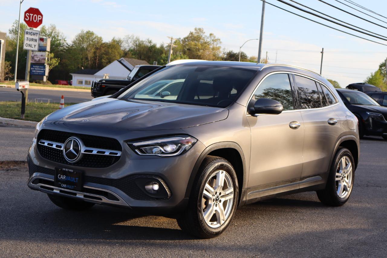 Mercedes-Benz GLA-Class  2021