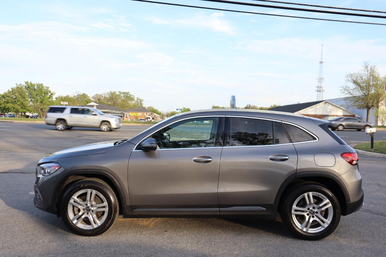 Mercedes-Benz GLA-Class  2021