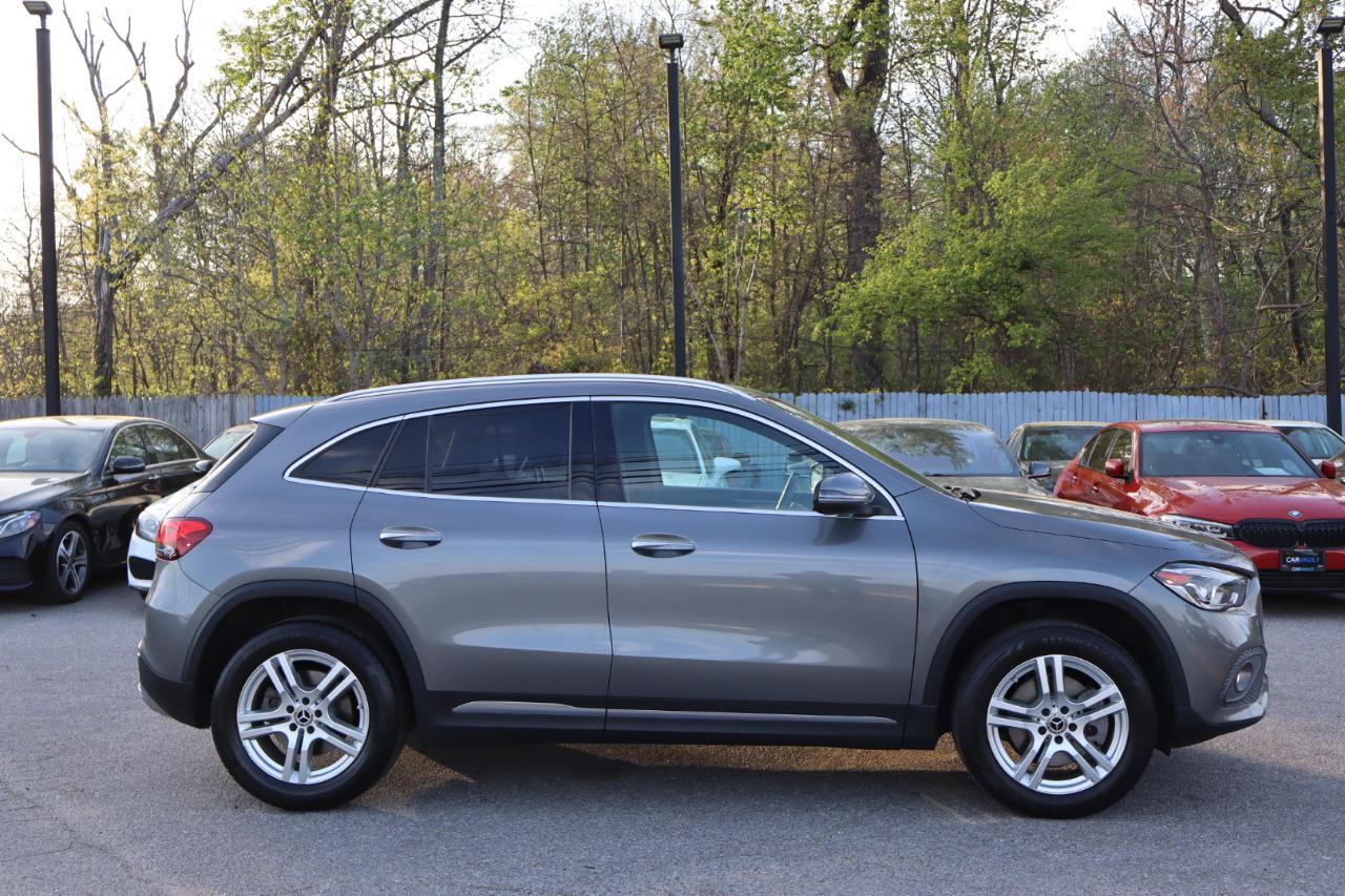 Mercedes-Benz GLA-Class  2021