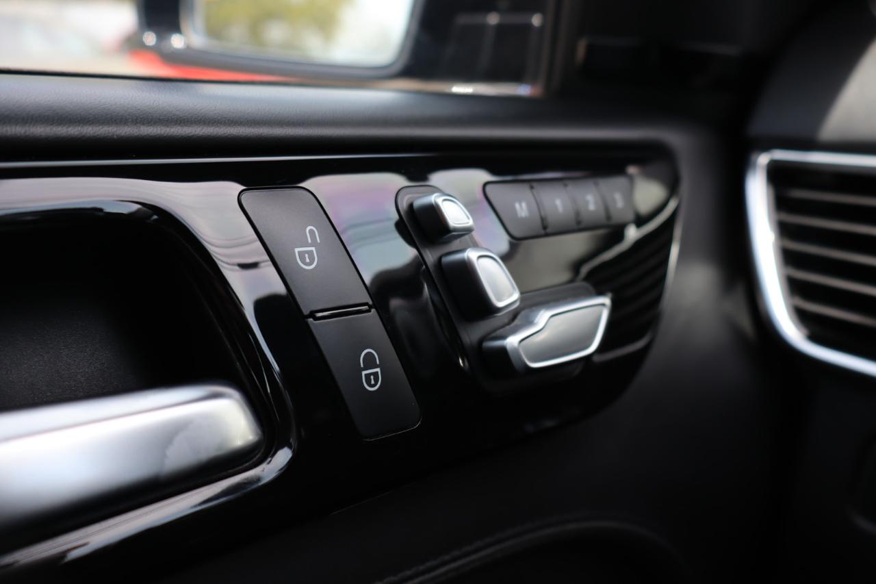 Mercedes-Benz GLE-Class  2016