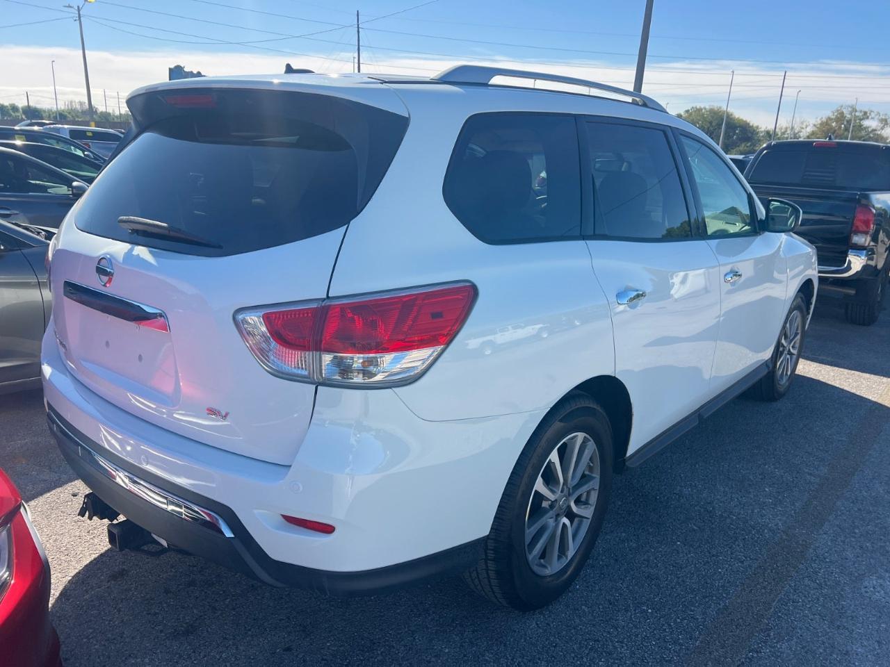 Nissan Pathfinder  2015