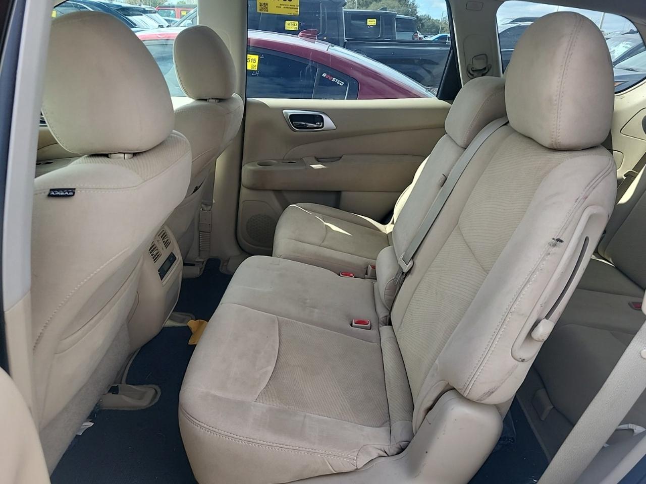 Nissan Pathfinder  2015