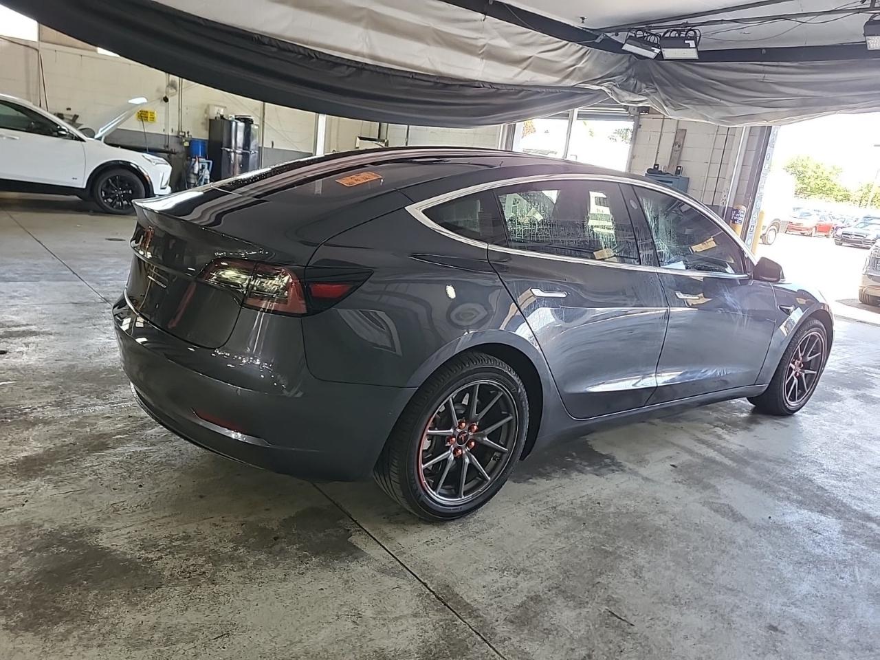 Tesla Model 3 Long Range 2018