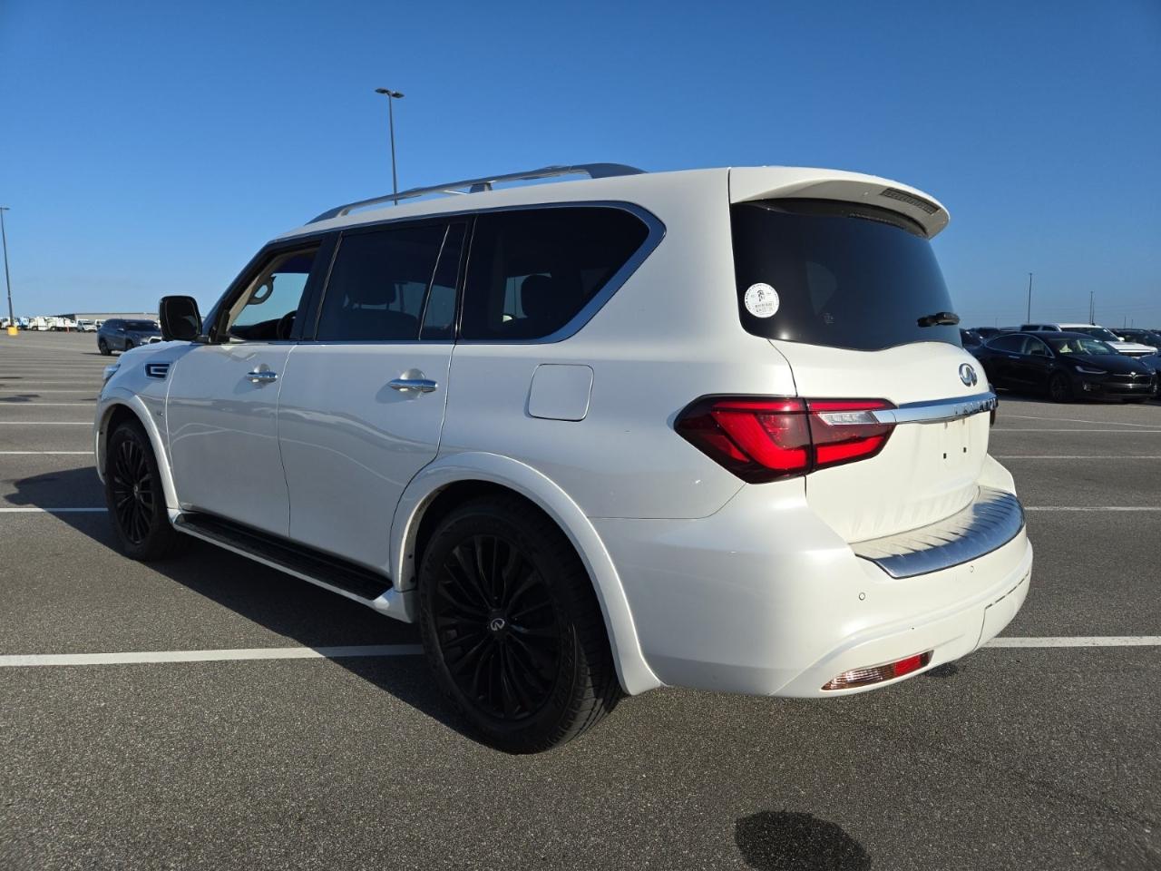 Infiniti QX80 Luxe 4D SUV 4WD 2019