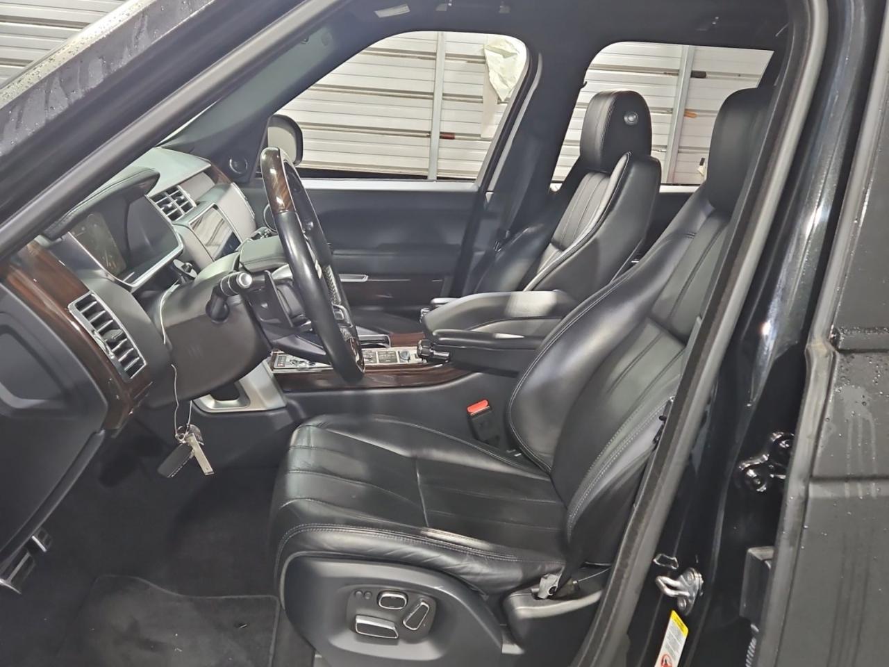 Land Rover Range Rover 4WD 4dr Supercharged 2015