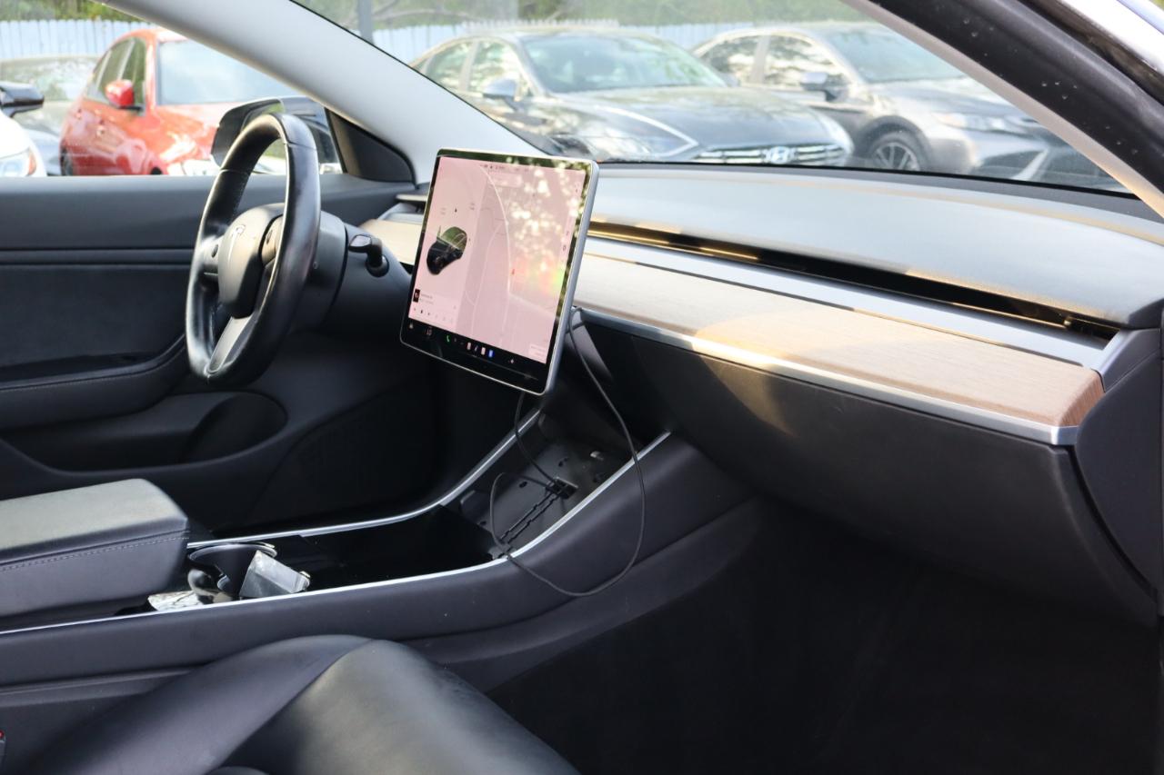 Tesla Model 3 Long Range 4D Sedan AWD 2018