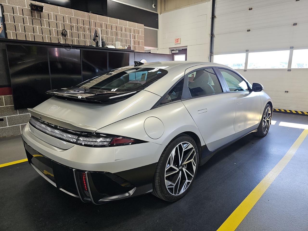 Hyundai Ioniq 6 SEL AWD 2023