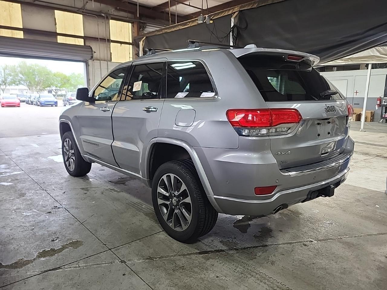 Jeep Grand Cherokee 4dr Overland 4WD 2017