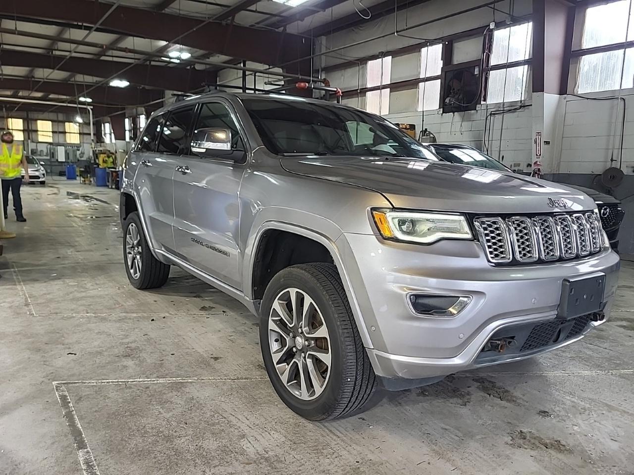 Jeep Grand Cherokee 4dr Overland 4WD 2017