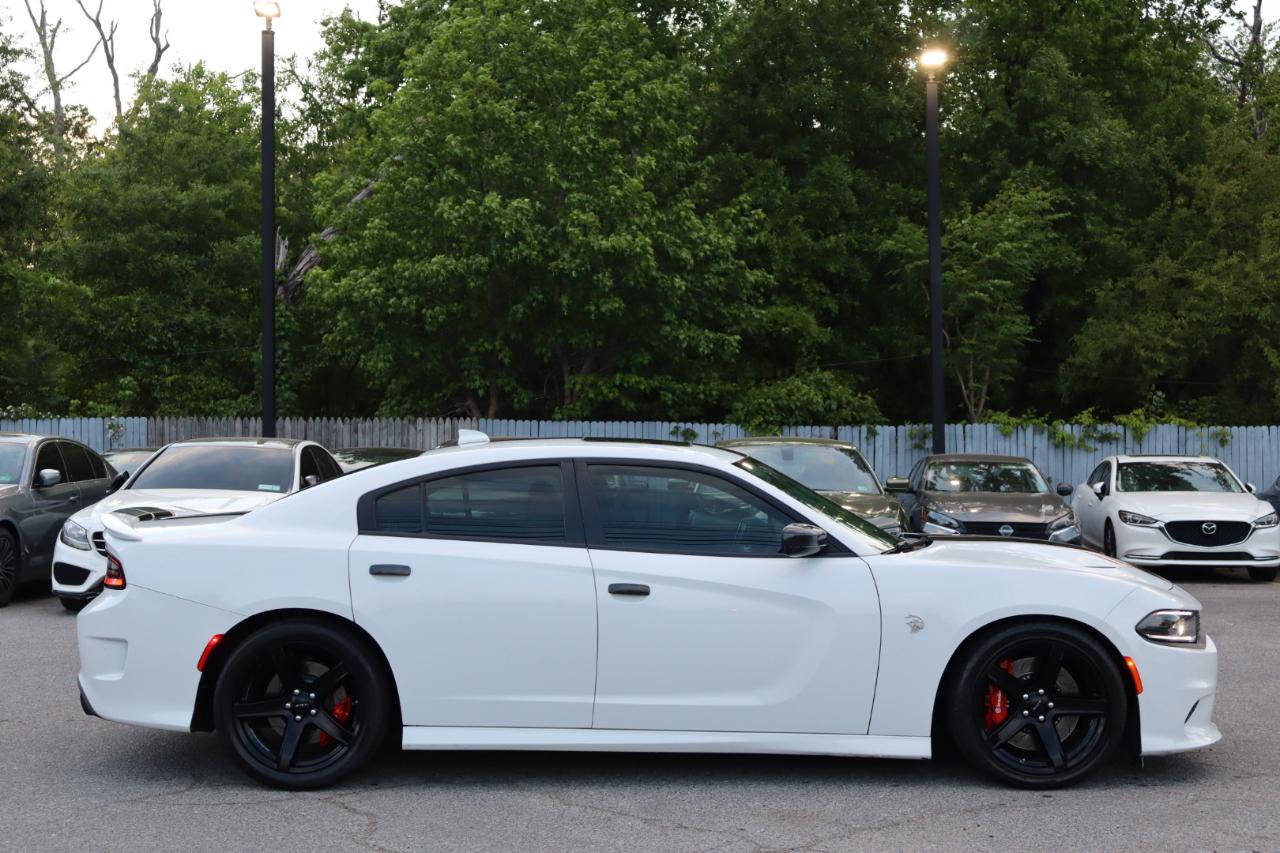 Dodge Charger 4dr Sdn SRT Hellcat RWD 2018