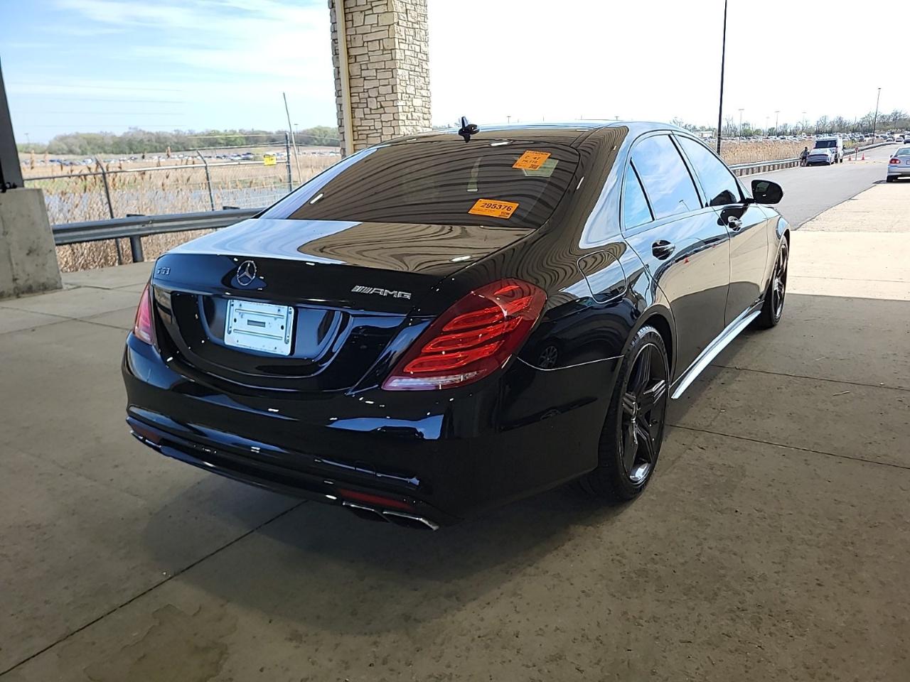 Mercedes-Benz S-Class  2015