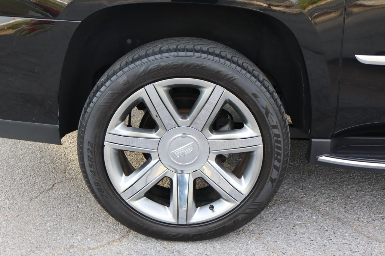Cadillac Escalade ESV 4WD 4dr Luxury 2019