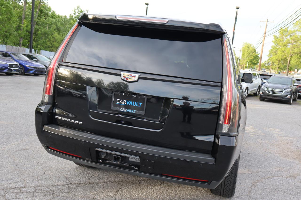 Cadillac Escalade ESV 4WD 4dr Luxury 2019