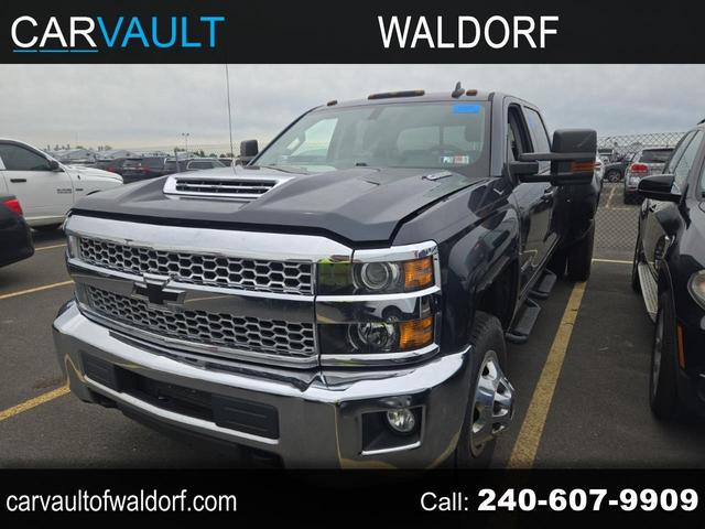 Gray 2019 Chevrolet Silverado 3500HD LT Crew Cab LB DRW 4WD Pickup Truck Four-Wheel Drive Automatic