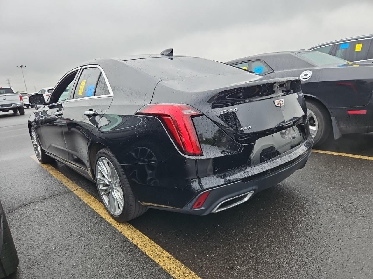Cadillac CT4 4dr Sdn Premium Luxury 2022