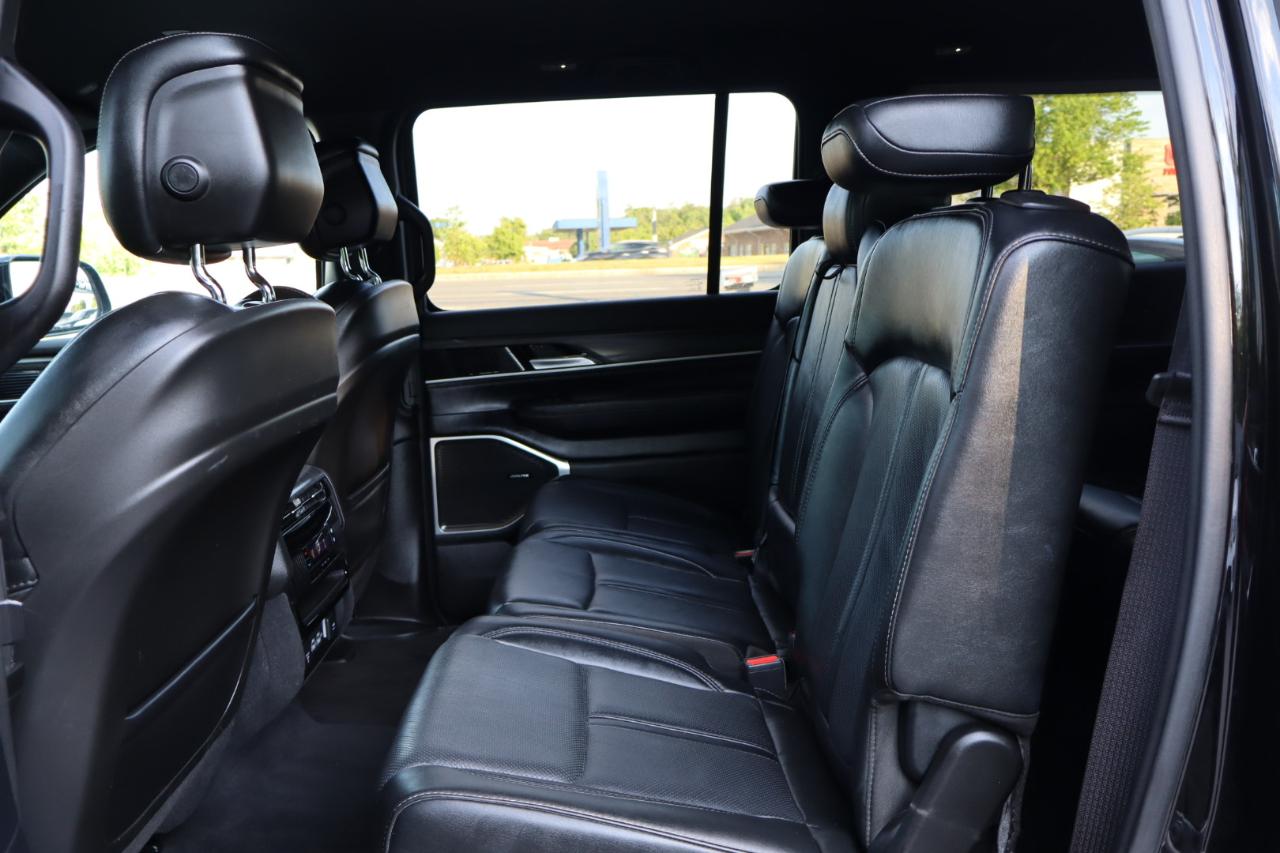 Jeep Wagoneer L  2023
