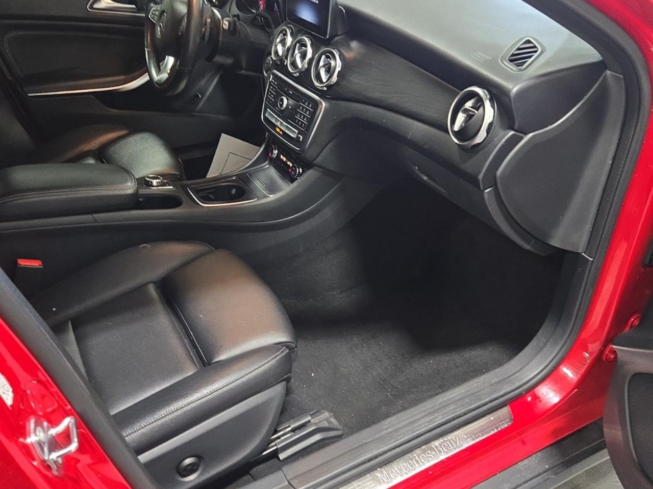 Mercedes-Benz GLA-Class  2019