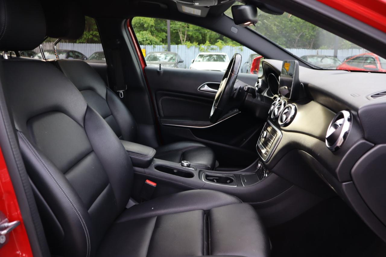 Mercedes-Benz GLA-Class  2019