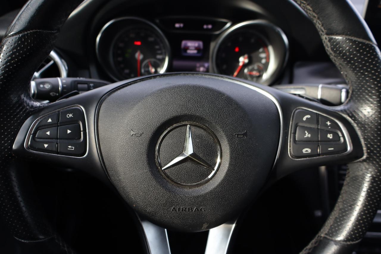 Mercedes-Benz GLA-Class  2019