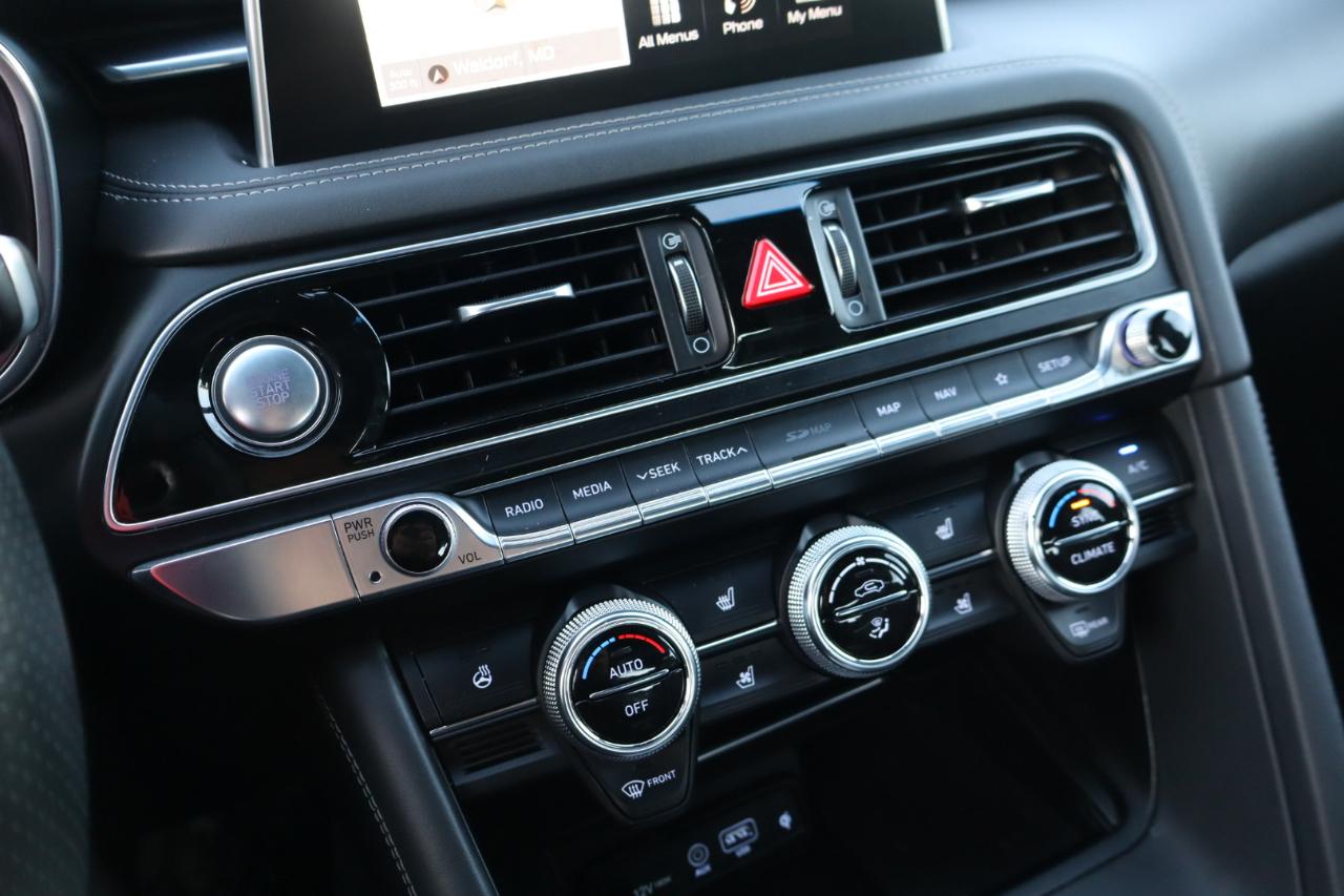 Genesis G70 3.3T Sport Advanced AWD 2021