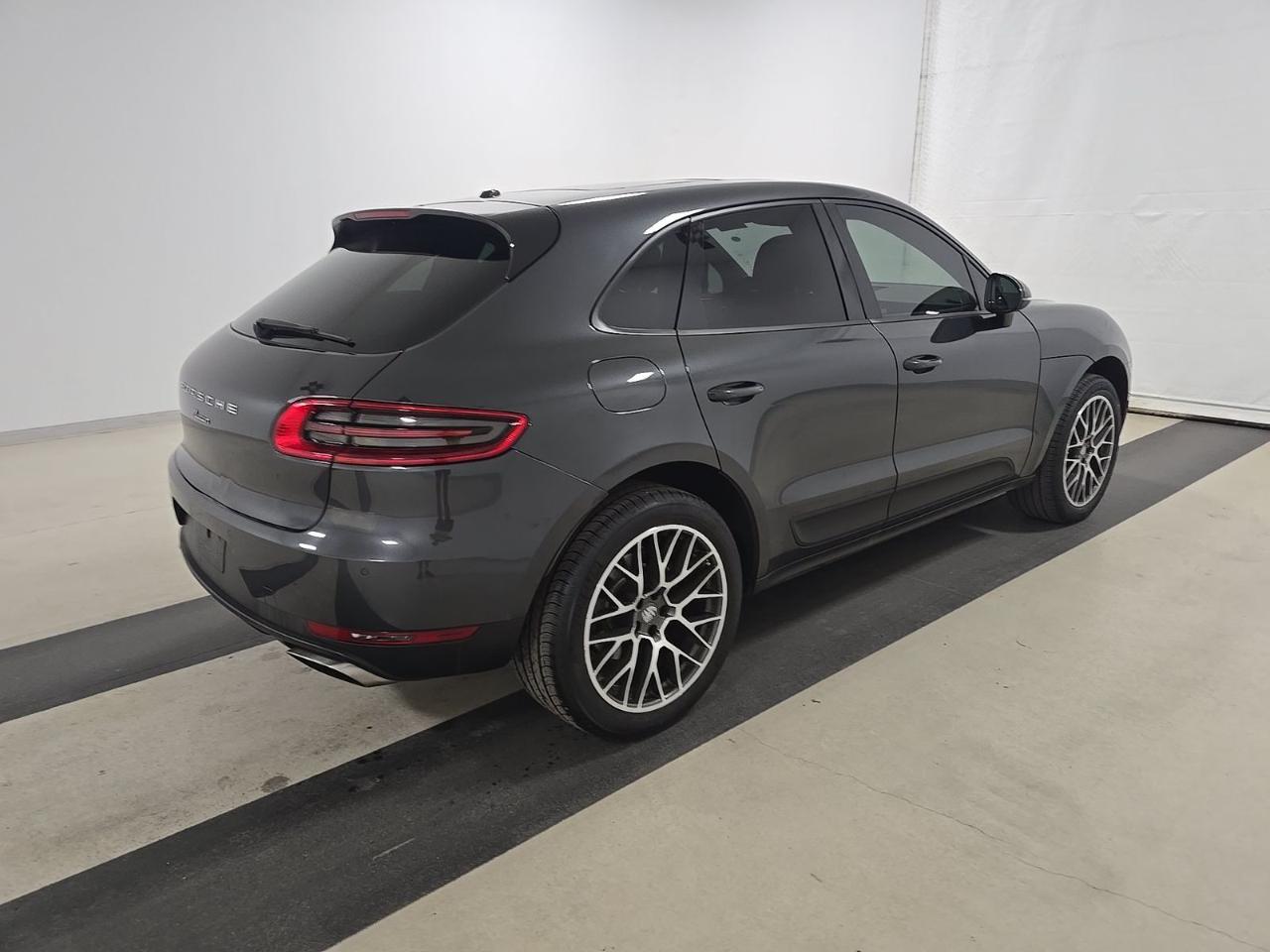 Porsche Macan AWD 2018