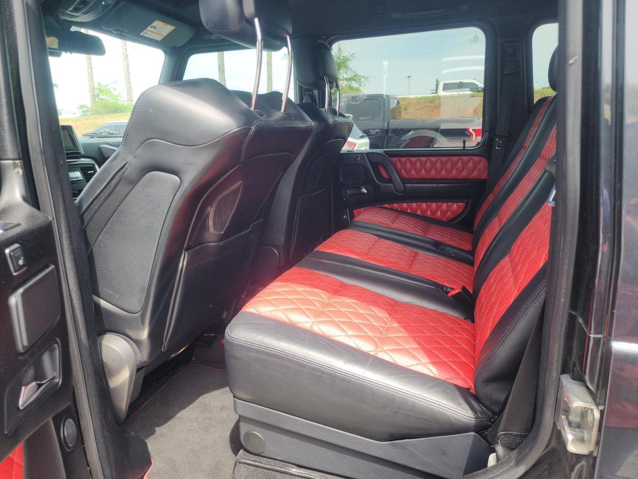 Mercedes-Benz G-Class 4MATIC 4dr G63 AMG 2016
