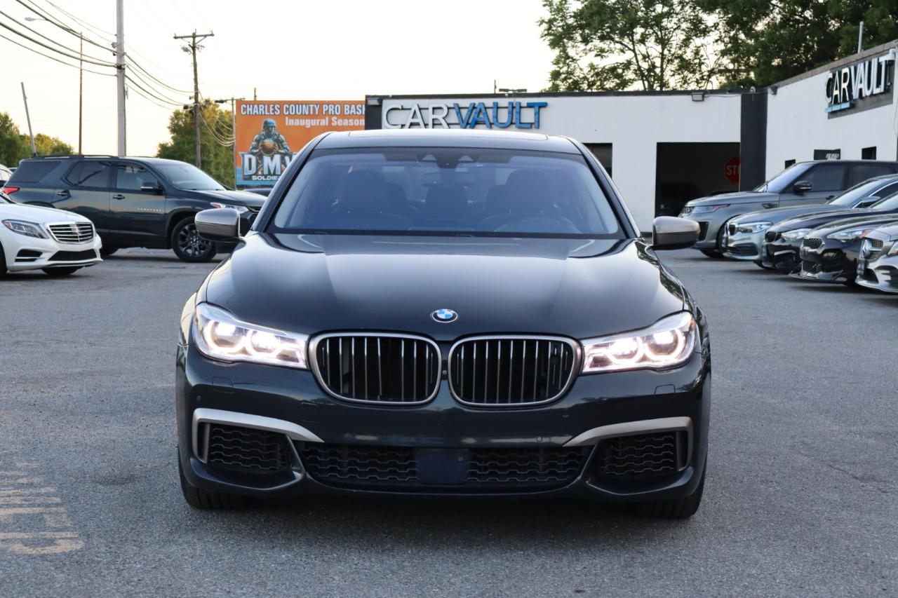 2018 BMW 7 Series M760i xDrive's photo