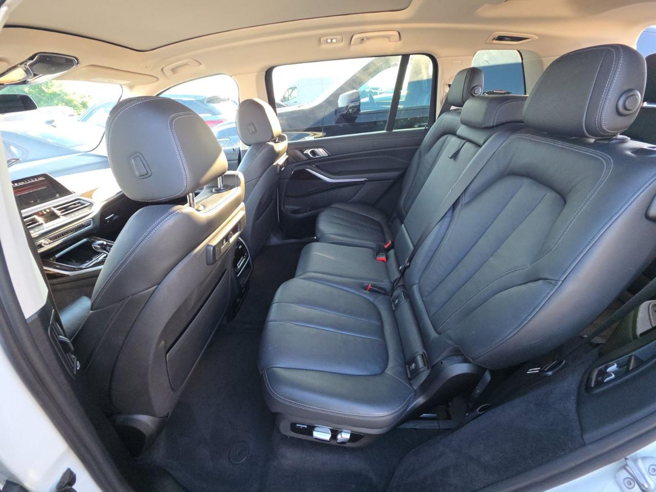 BMW X7  2019