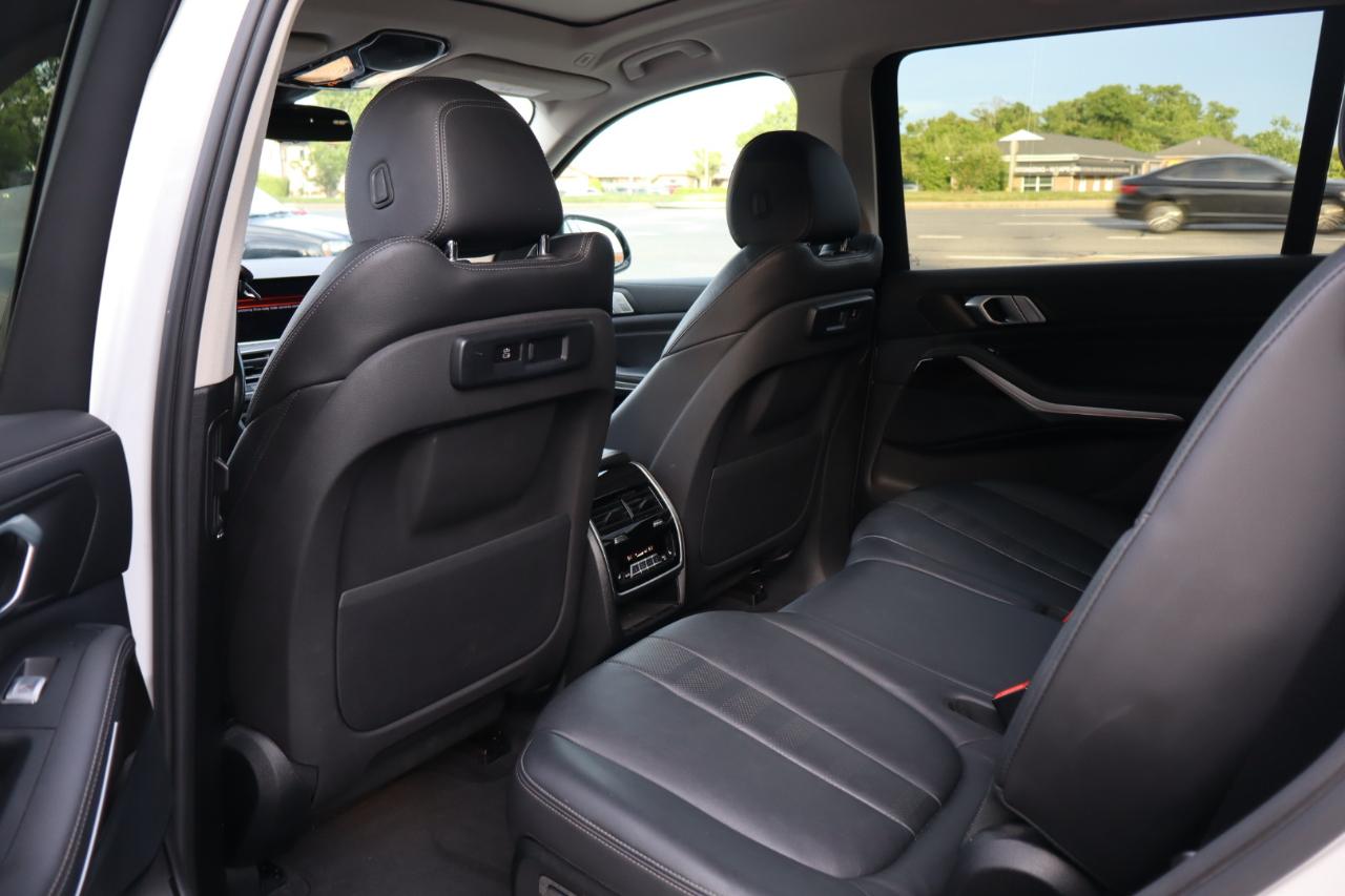 BMW X7  2019