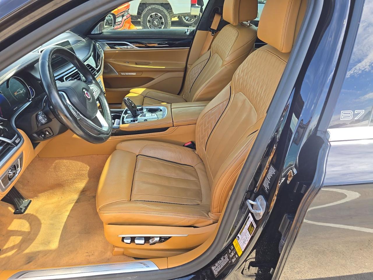 BMW 7-Series  2018