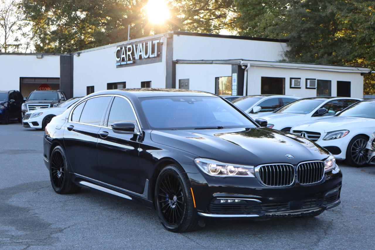 BMW 7-Series  2018