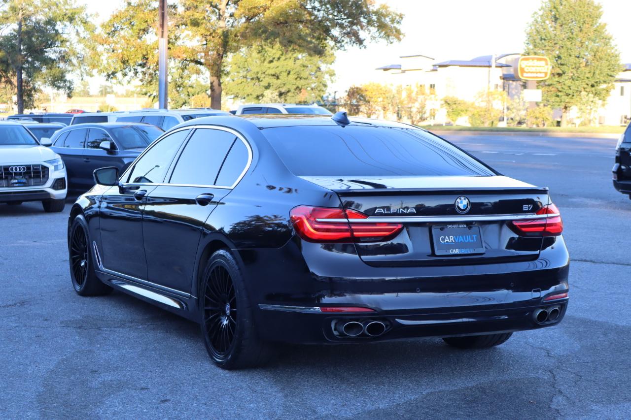 BMW 7-Series  2018