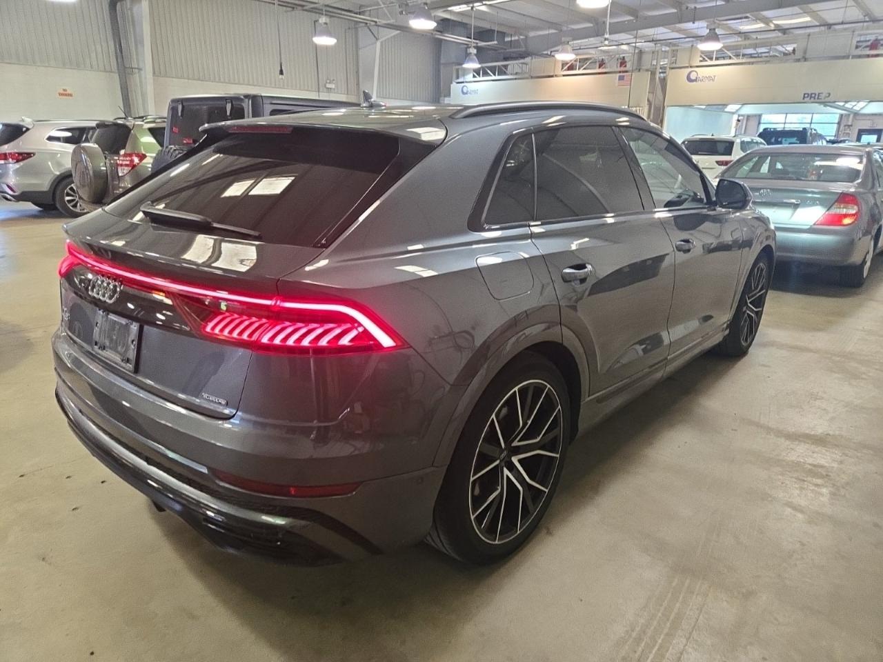 Audi Q8  2020