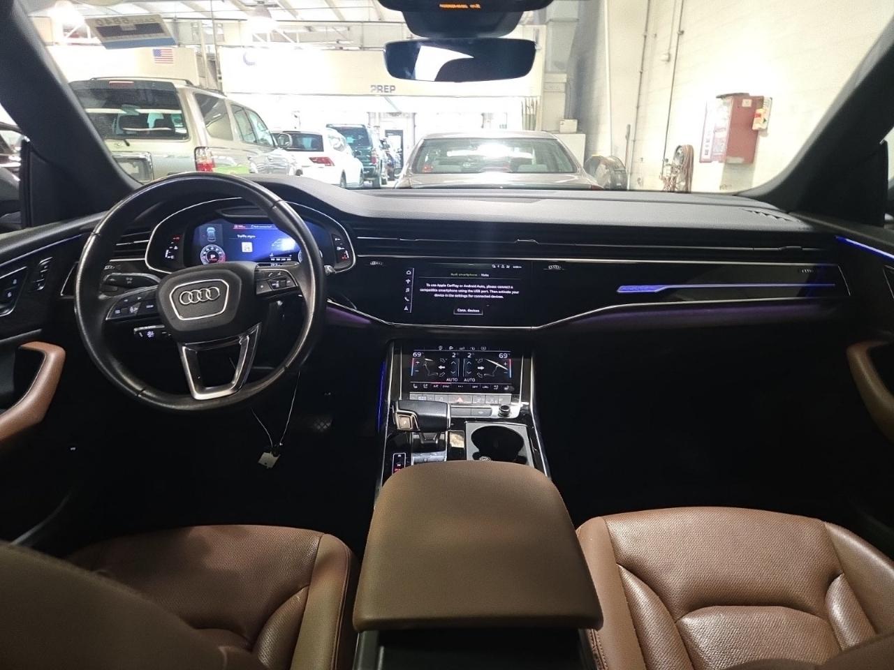 Audi Q8  2020