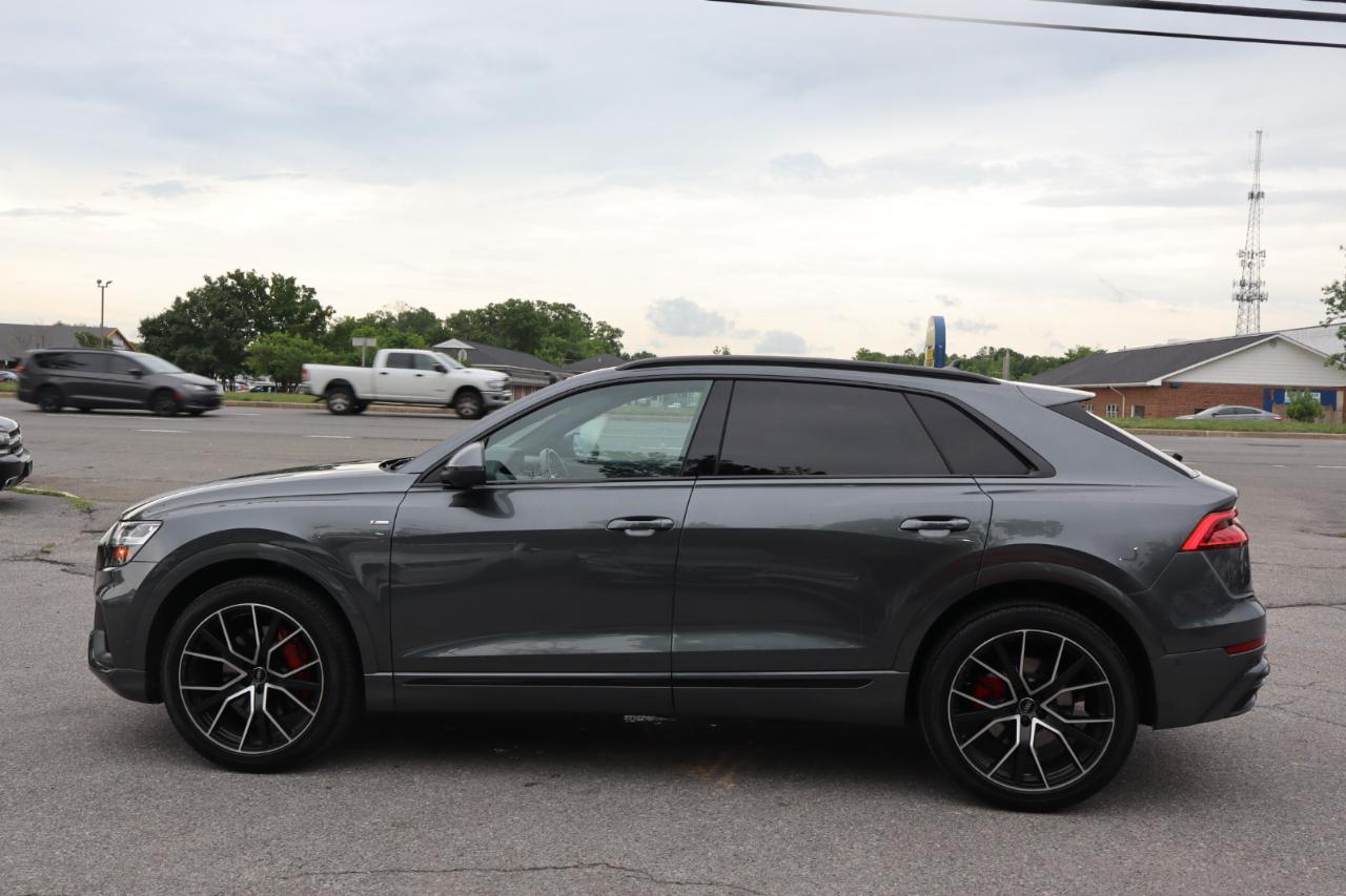 Audi Q8  2020