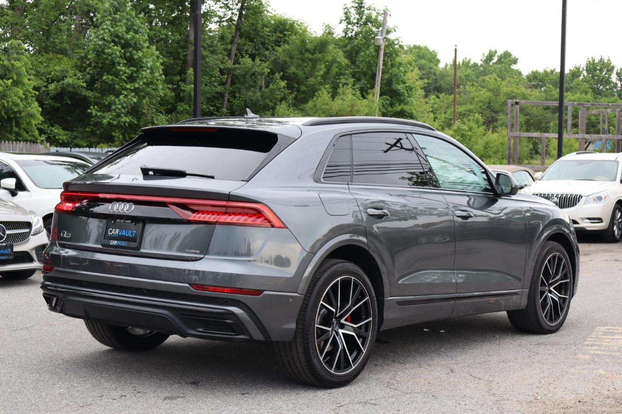 Audi Q8  2020