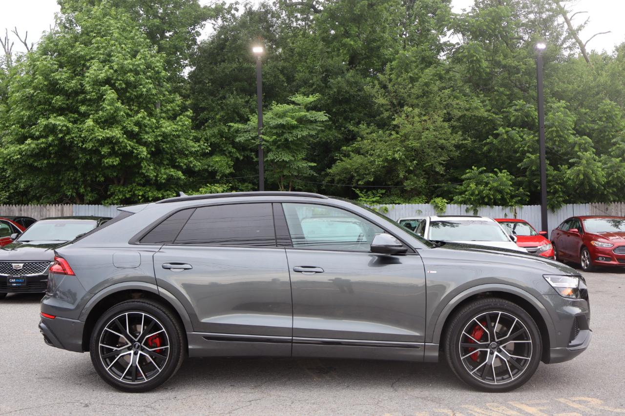Audi Q8  2020