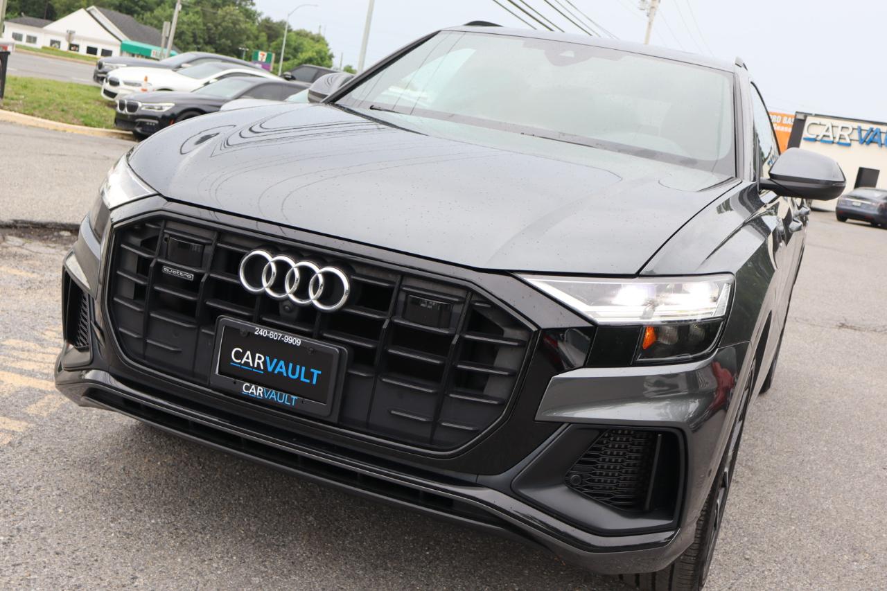 Audi Q8  2020