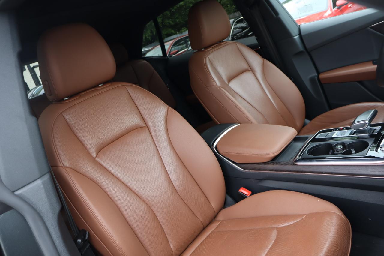 Audi Q8  2020