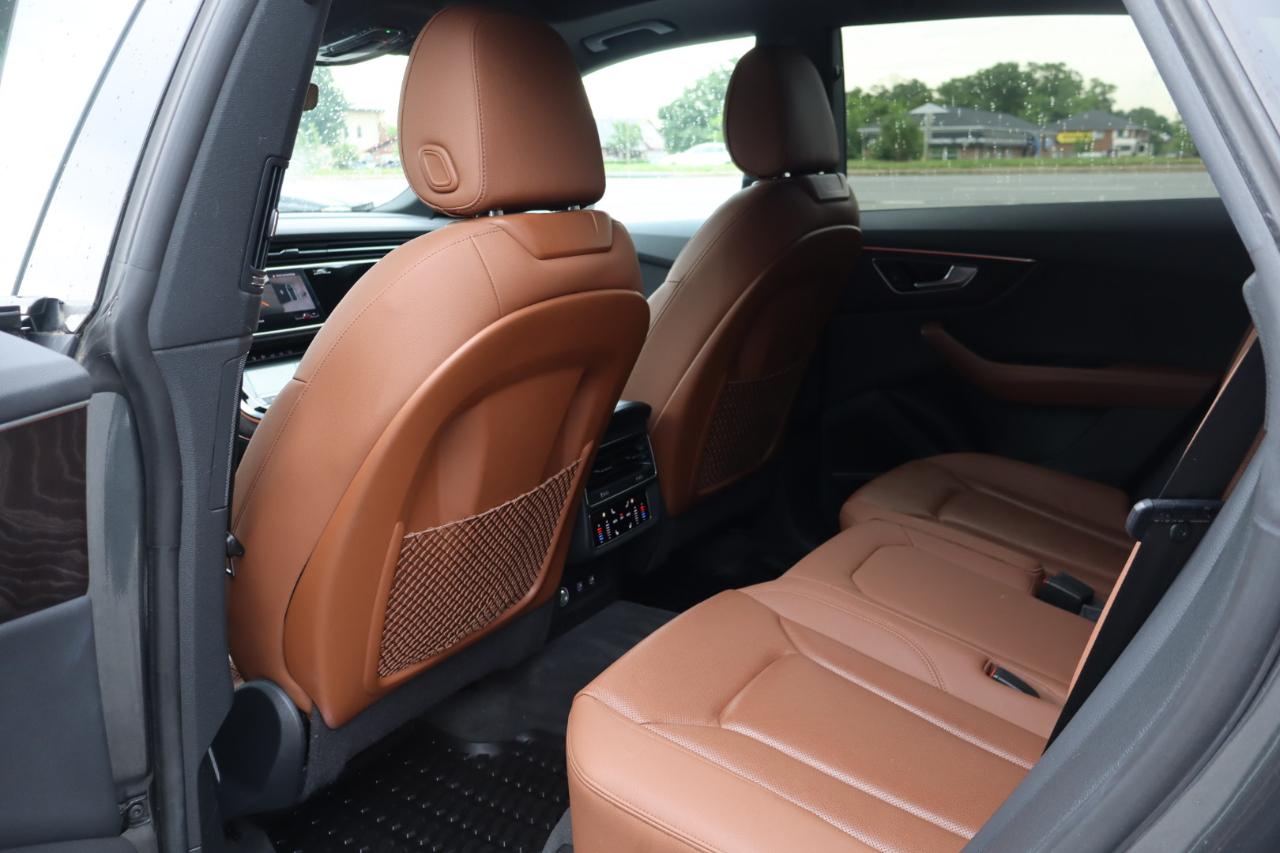 Audi Q8  2020
