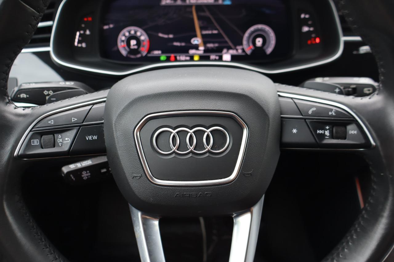 Audi Q8  2020
