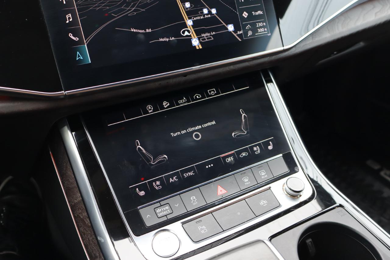 Audi Q8  2020