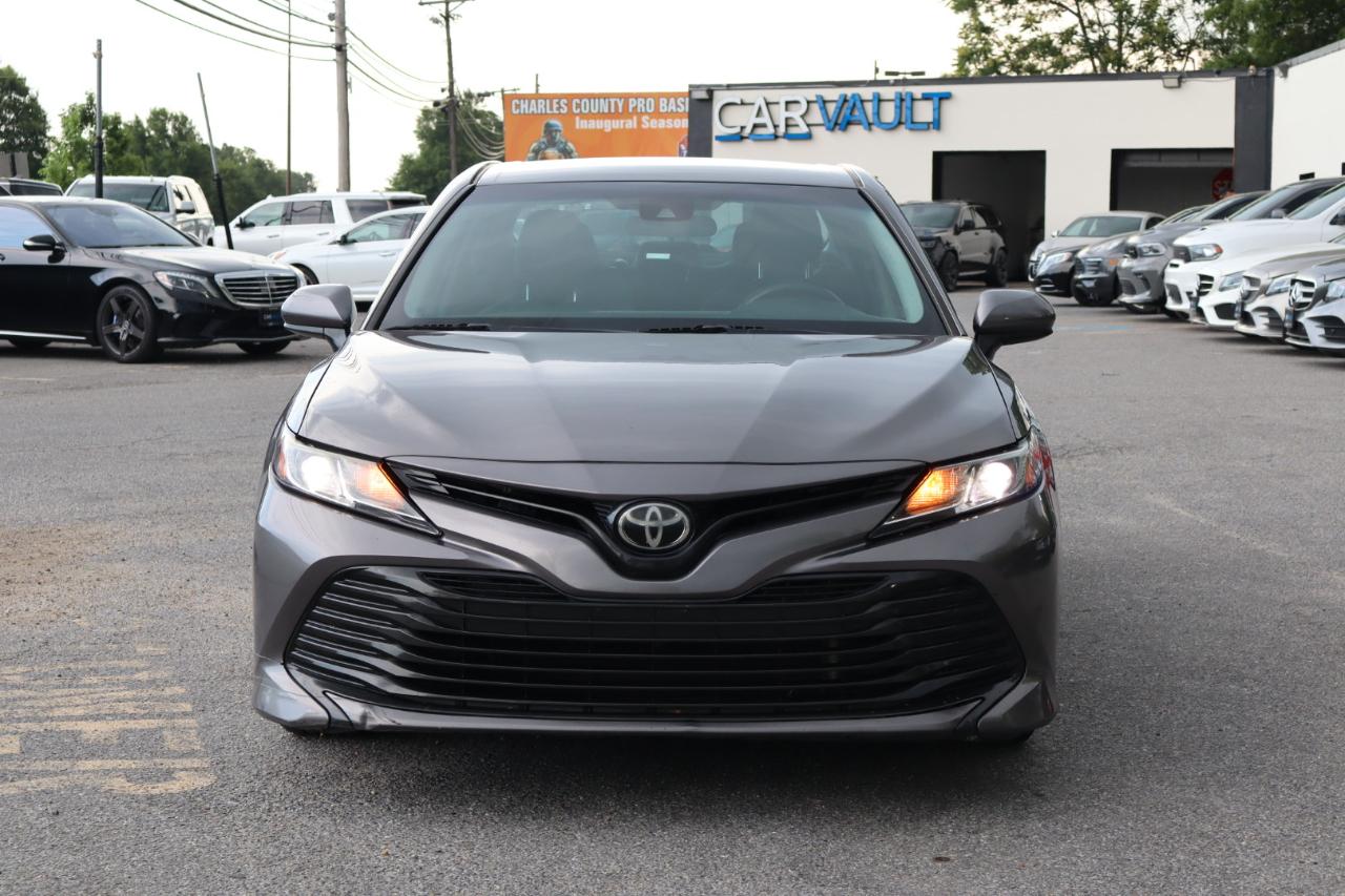 Toyota Camry  2018