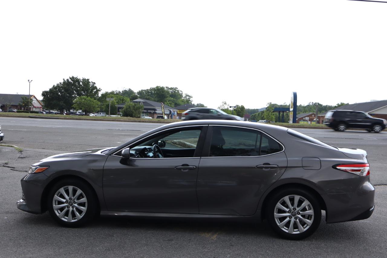 Toyota Camry  2018